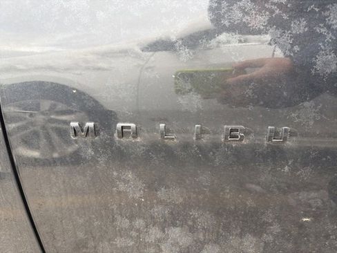 Used 2021 Chevrolet Malibu RS image 4