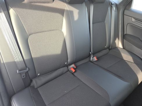 Used 2023 Honda Civic Sport image 18