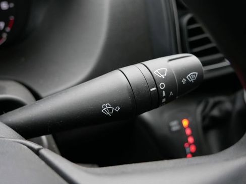 Used 2023 RAM ProMaster 3500 w/ LED Premium image 24