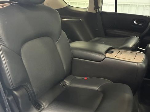 Used 2024 Nissan Armada SL w/ Captain's Chairs Package AWD/4WD image 37