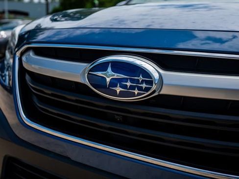 Used 2021 Subaru Outback Touring AWD/4WD image 13