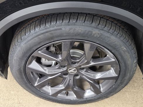 Used 2023 Acura MDX A-Spec AWD/4WD image 10