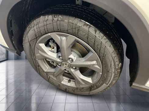 New 2026 Honda HR-V LX image 10