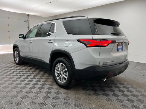 Used 2022 Chevrolet Traverse LT w/ LPO, Floor Liner Package image 11