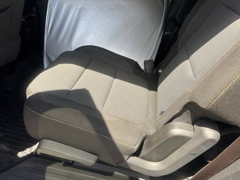 Used 2020 Chevrolet Traverse LT FWD image 8