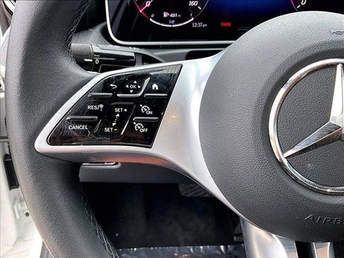 Used 2025 Mercedes-Benz C 300 Sedan image 20