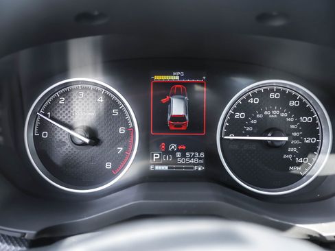 Used 2022 Subaru Forester Premium image 28