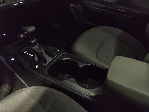 Used 2025 Kia K4 EX image 26