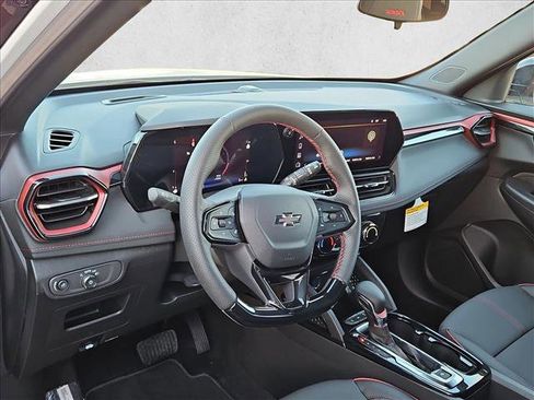 New 2026 Chevrolet TrailBlazer RS FWD image 3