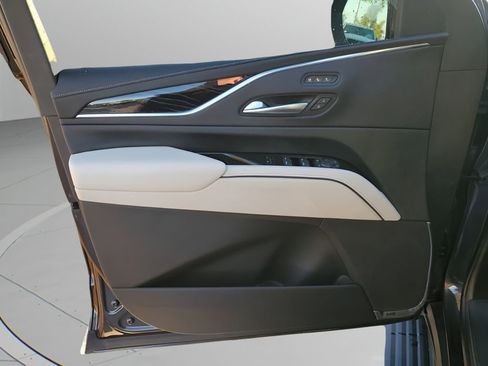 Certified 2023 Cadillac Escalade ESV Sport w/ Touring Package image 26