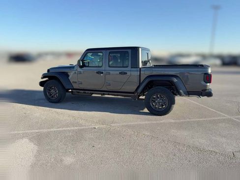 New 2026 Jeep Gladiator Sport image 7