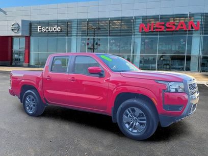 Certified 2025 Nissan Frontier SV