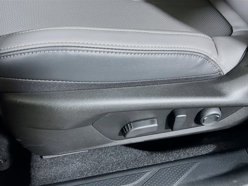 New 2026 Subaru Outback Limited image 15