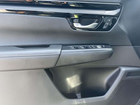 Used 2023 Honda CR-V EX-L image 17