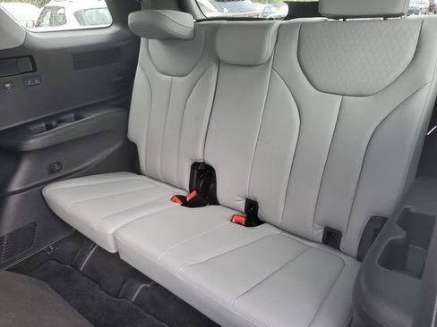 Used 2022 Hyundai Palisade SEL w/ 8P Bench Seat Package AWD/4WD image 12