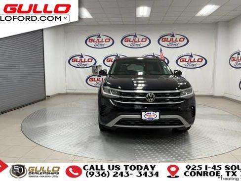 Used 2021 Volkswagen Atlas SE w/ Panoramic Sunroof Package AWD/4WD image 3
