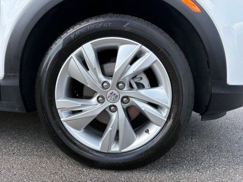 Used 2024 Buick Encore GX Preferred w/ Comfort Package FWD image 16