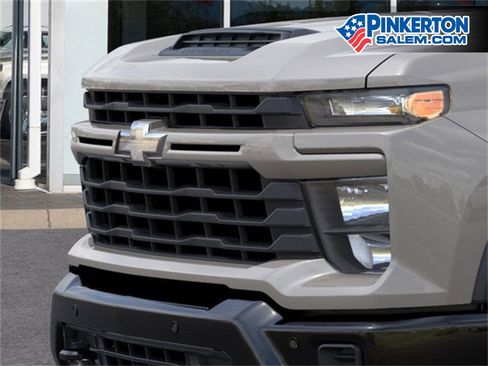 New 2026 Chevrolet Silverado 2500 Custom w/ Custom Value Package image 13