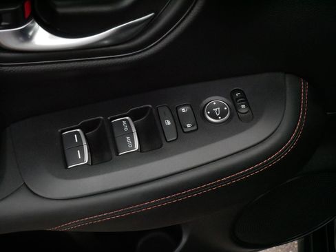 Certified 2024 Honda HR-V Sport image 19