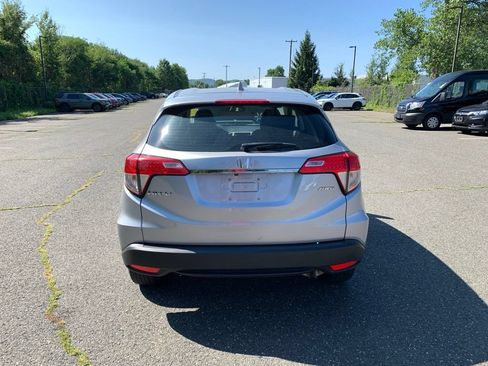 Used 2022 Honda HR-V LX image 4