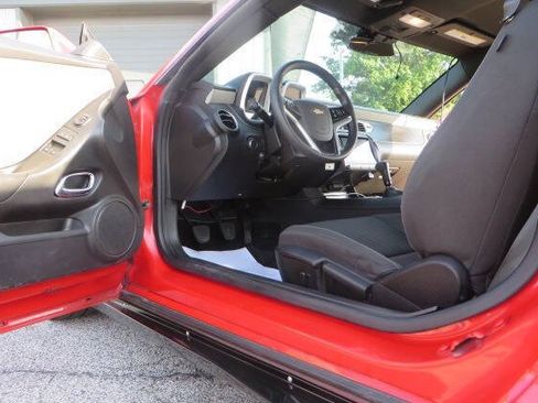Used 2015 Chevrolet Camaro LS RWD image 12