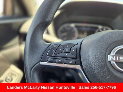 Used 2025 Nissan Sentra SV FWD image 24