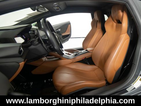 Used 2015 Lamborghini Huracan LP 610-4 AWD/4WD image 39
