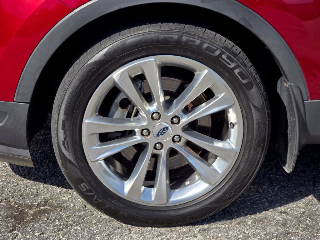 Used 2019 Ford Explorer XLT w/ Equipment Group 202A FWD image 25