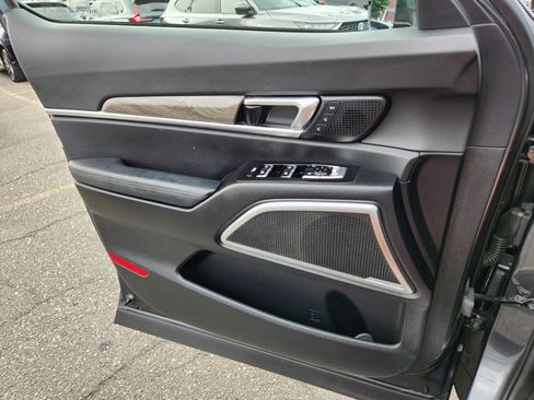 Used 2020 Kia Telluride SX w/ SX Prestige Package AWD/4WD image 25