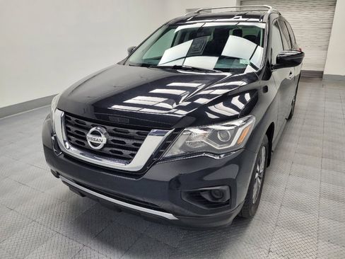 Used 2020 Nissan Pathfinder S FWD image 15
