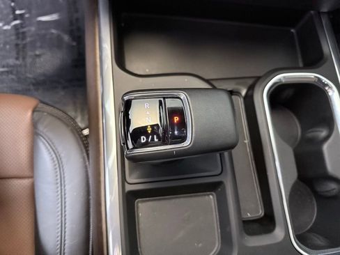 Used 2024 Chevrolet Silverado 1500 High Country w/ High Country Premium Package image 14