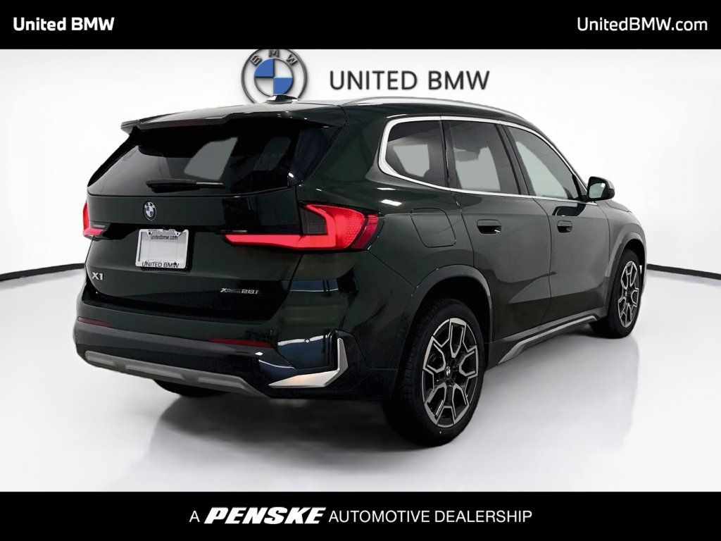 Certified 2023 BMW X1 xDrive28i AWD/4WD image 5