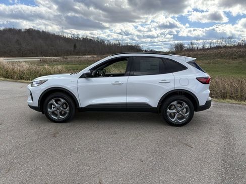 New 2026 Ford Escape ST-Line w/ Tech Pack #1 image 2
