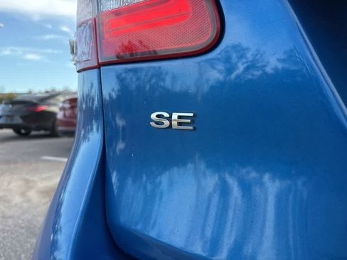 Used 2011 Ford Fiesta SE w/ 201A Rapid Spec Order Code image 5