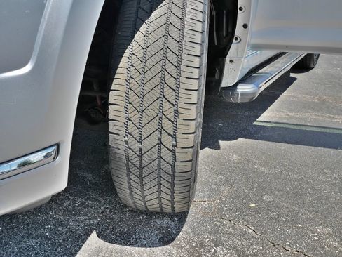 Used 2014 Toyota 4Runner Limited AWD/4WD image 31