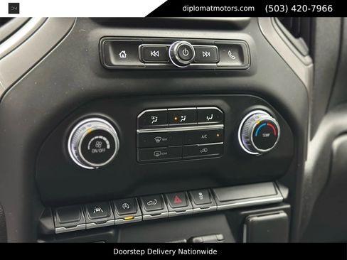 Used 2023 Chevrolet Silverado 1500 Custom image 26