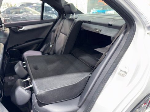 Used 2013 Mercedes-Benz C 250 Sedan image 29