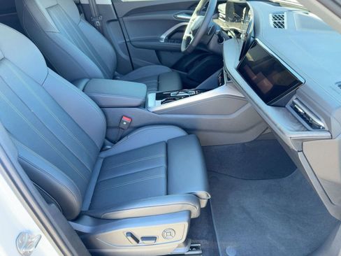 New 2025 Audi Q5 Prestige image 30