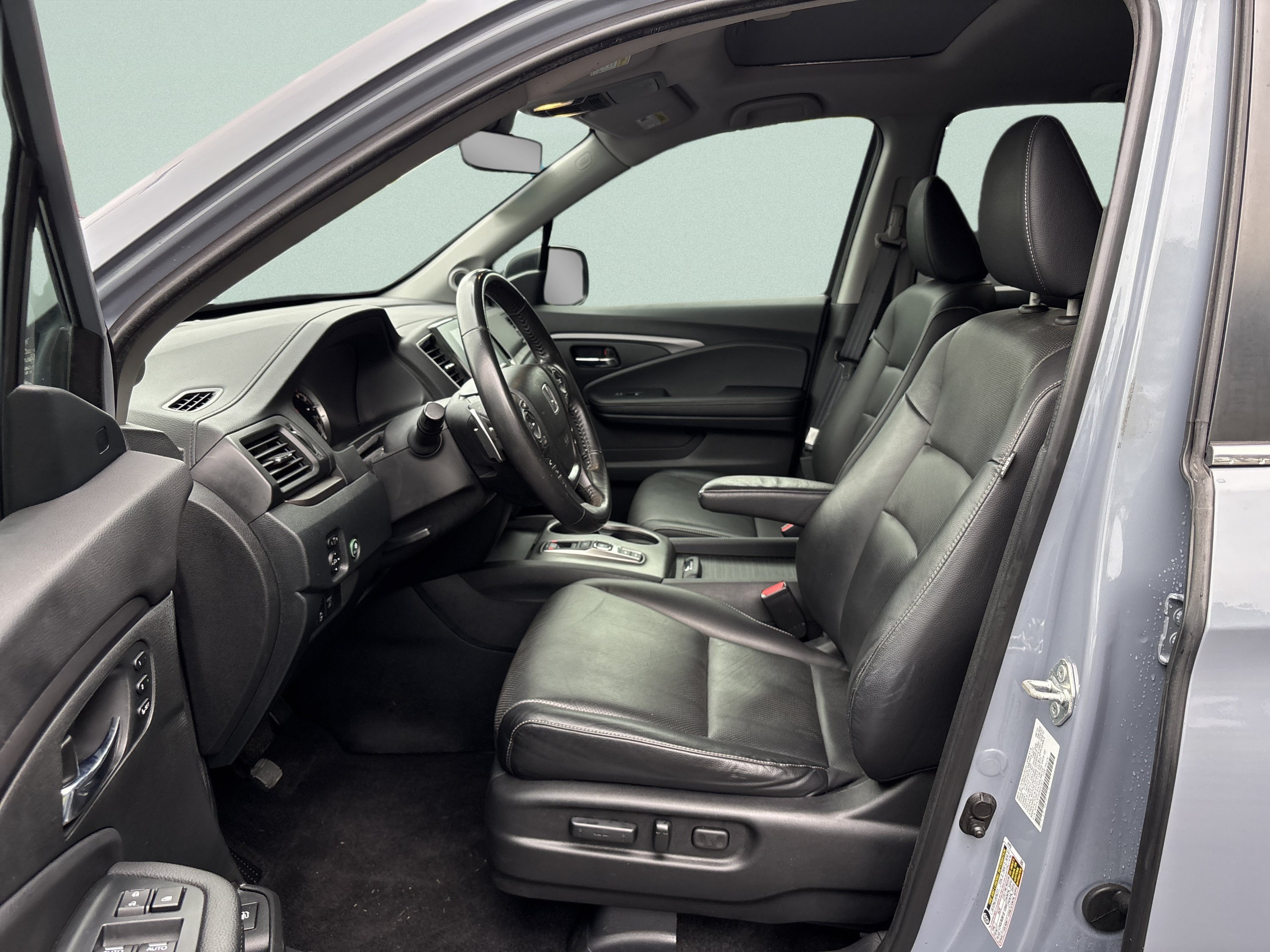 Used 2023 Honda Ridgeline RTL image 9