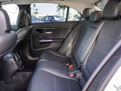 Used 2023 Mercedes-Benz C 300 Sedan image 18