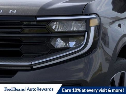 New 2025 Ford Expedition Max Platinum w/ Driver's Package image 18