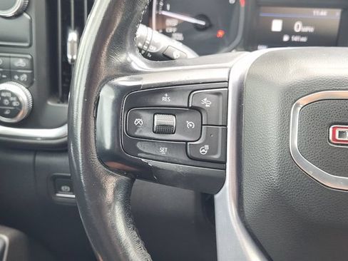 Used 2020 GMC Sierra 1500 SLT RWD image 28