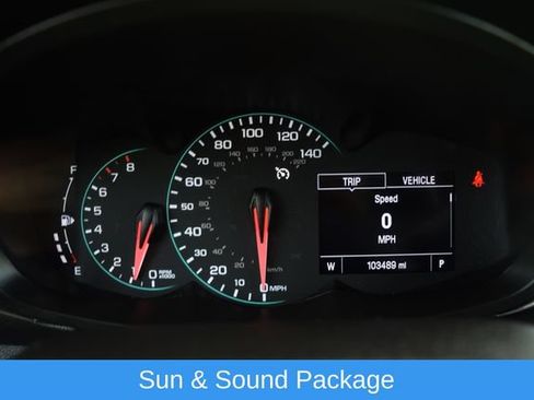 Used 2019 Chevrolet Trax LT w/ Sun & Sound Package AWD/4WD image 3
