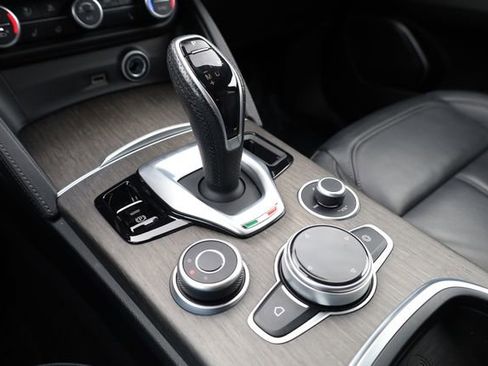 Used 2023 Alfa Romeo Stelvio Ti w/ Active Assist Plus Package image 20