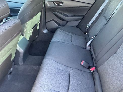Used 2023 Honda Accord EX image 16