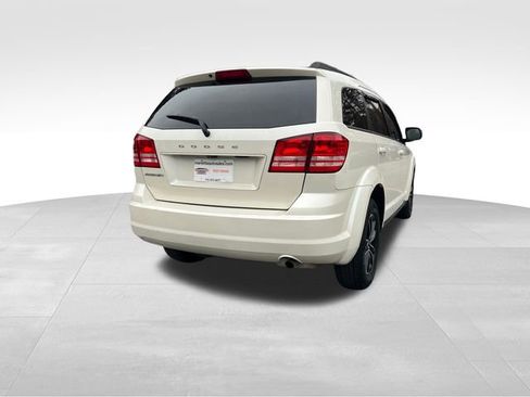 Used 2018 Dodge Journey SE w/ Connectivity Group image 5