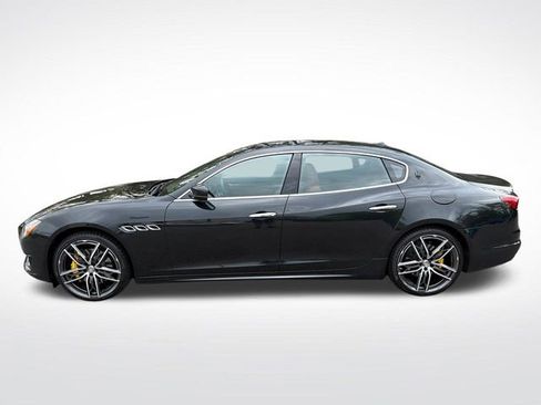 Used 2023 Maserati Quattroporte Modena Q4 AWD/4WD image 4