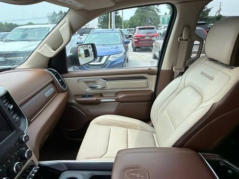 Used 2020 RAM 1500 Laramie AWD/4WD image 35