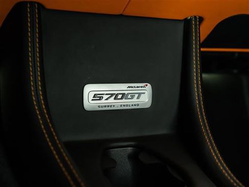 Used 2017 McLaren 570S image 32