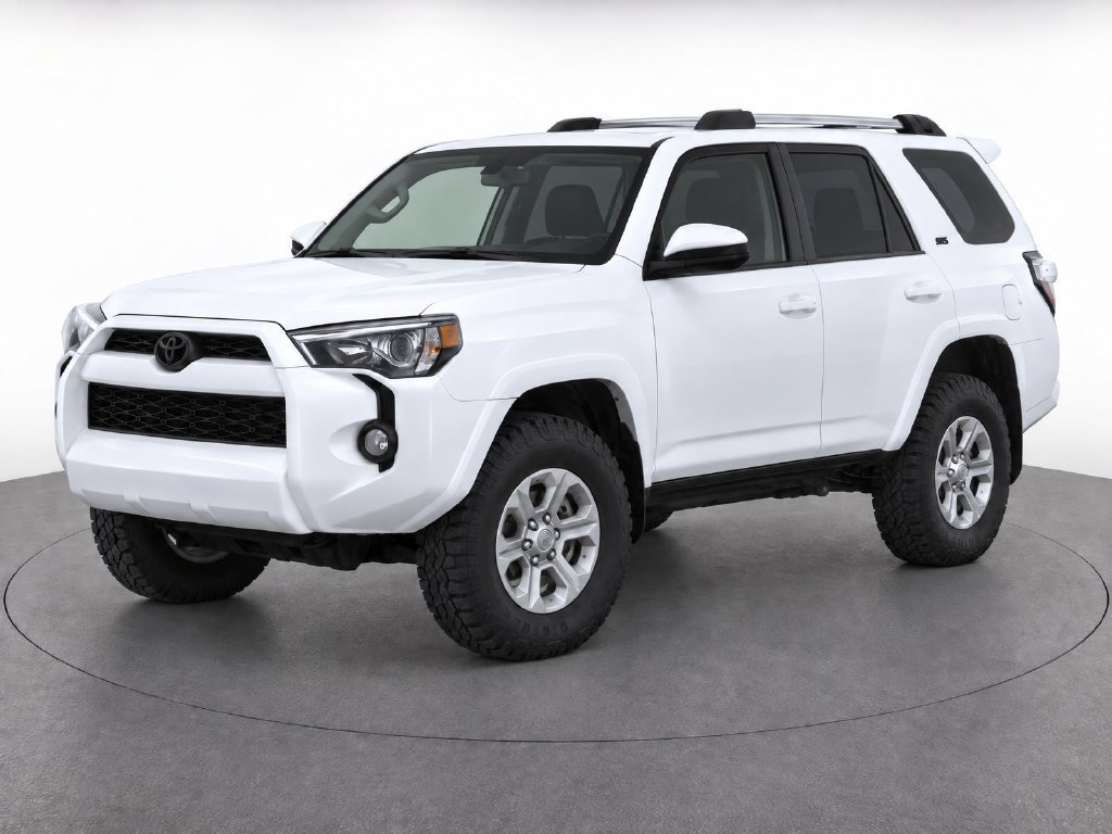 Used 2019 Toyota 4Runner SR5 AWD/4WD image 2